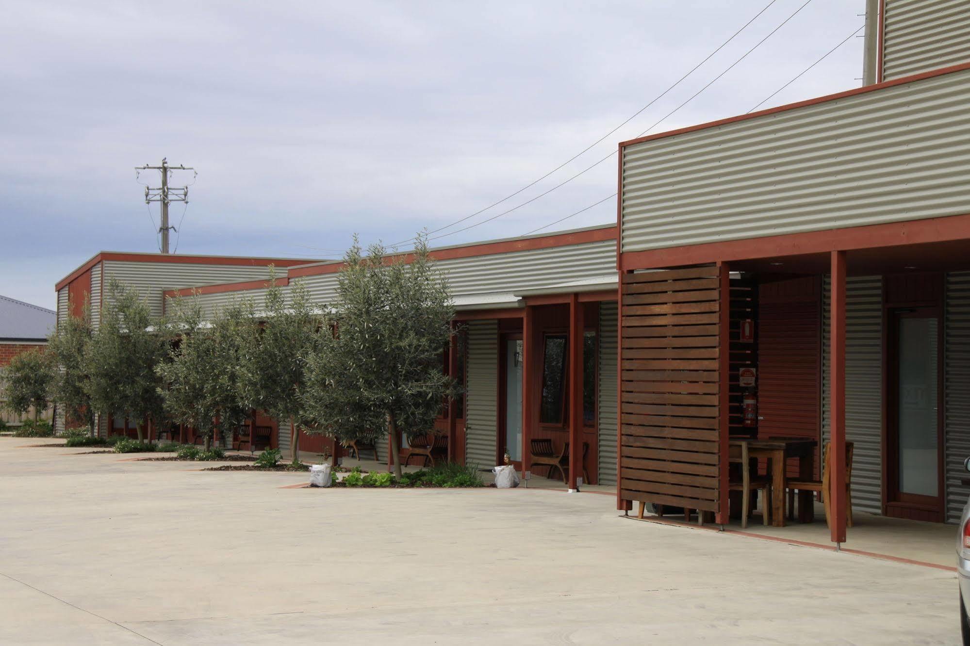 Bairnsdale Motel Dış mekan fotoğraf